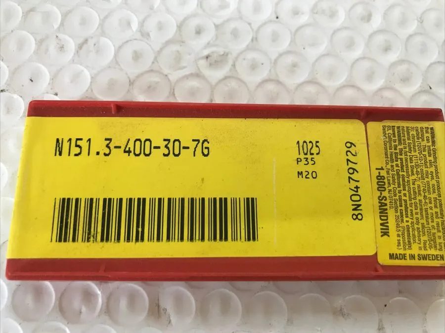 Режущий инструмент SANDVIK COROMANT N151.3-400-40-4G Carbide Grooving Insert; 22 — фото лота 1