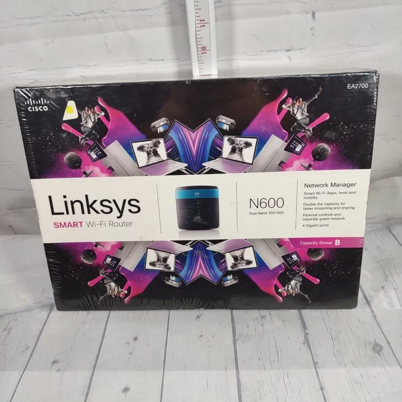 Маршрутизатор Linksys EA2700/N600 SMART WI-FI Router 300 Mbps 4-Port Gigabit
