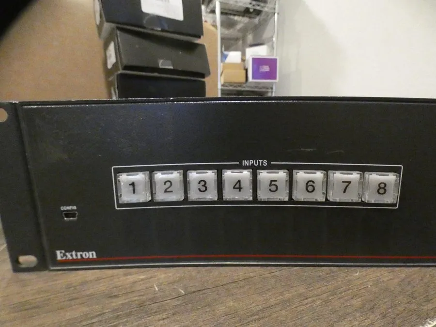 Видеокоммутатор Extron IN1608 DTP 330 Extension Scaling Presentation Switcher