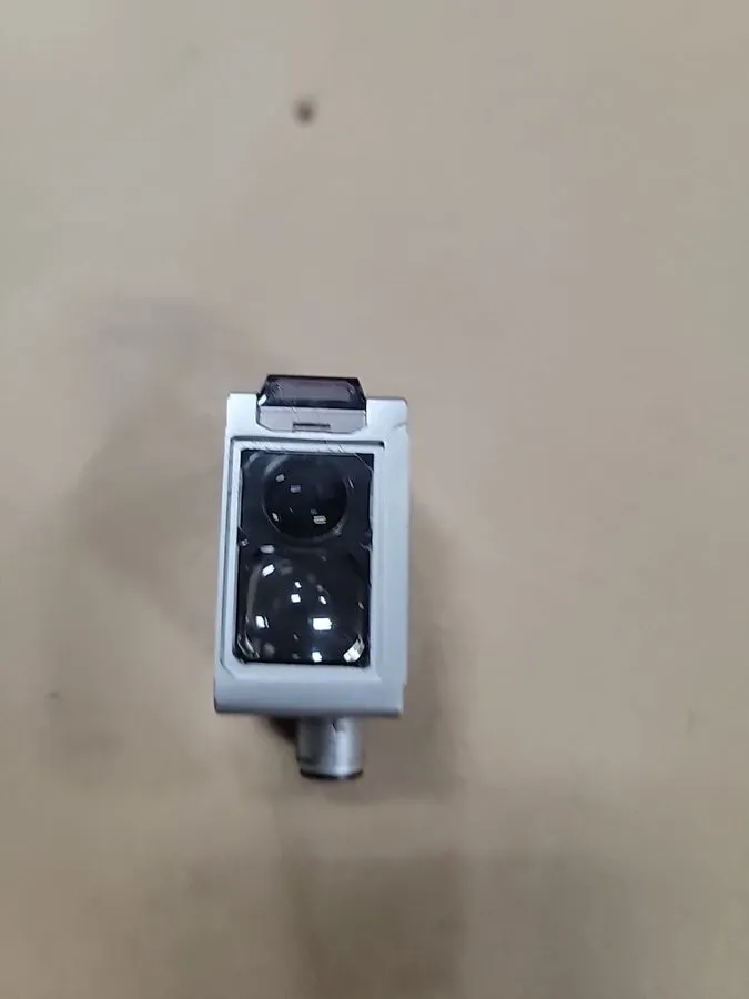 Датчик Keyence LR-W500C Full-Spectrum Sensor