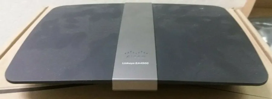 Маршрутизатор Cisco Linksys EA4500 Dual-Band N900 WiFi Router Gigabit USB