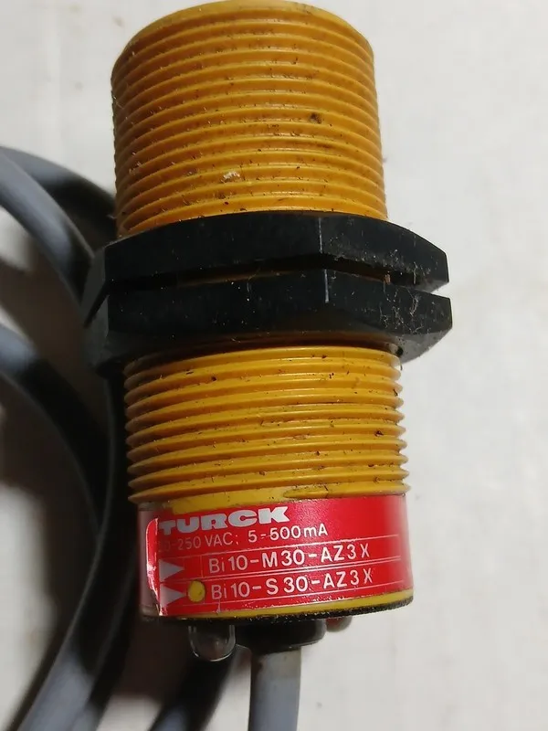 Датчик приближения Turck Proximity Sensor BI10-S30-AZ3X 20-250vac — фото лота 1