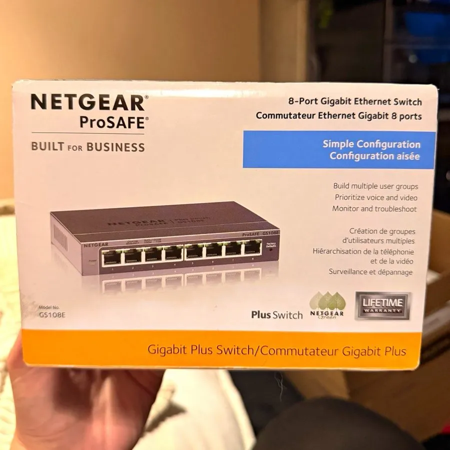Коммутатор Netgear ProSAFE GS108E v2 Plus 8-Port Gigbit Ethernet Switch
