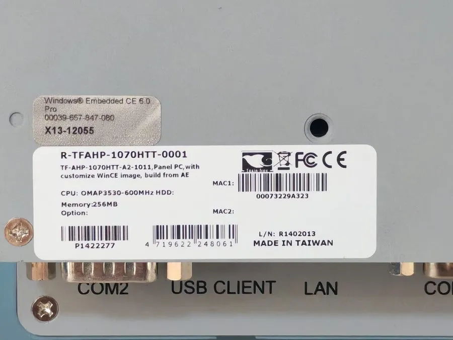 Промышленный компьютер AAEON R-TFAHP-1070HTT-0001 Panel Pc 256MB