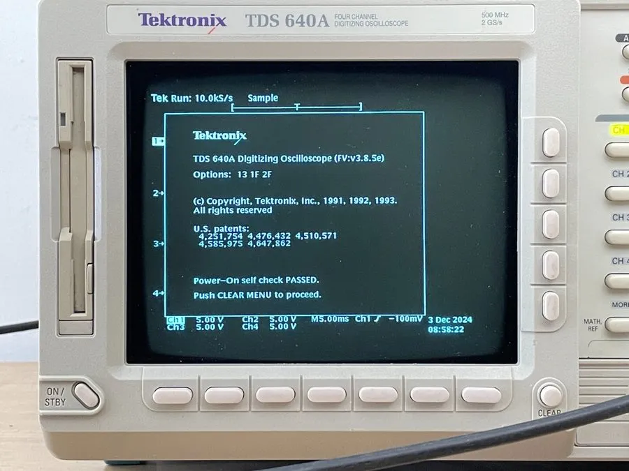 Осциллограф Tektronix TDS 640A 4-Ch 500MHz 2GS/s Digitizing Oscilloscope Opts 05