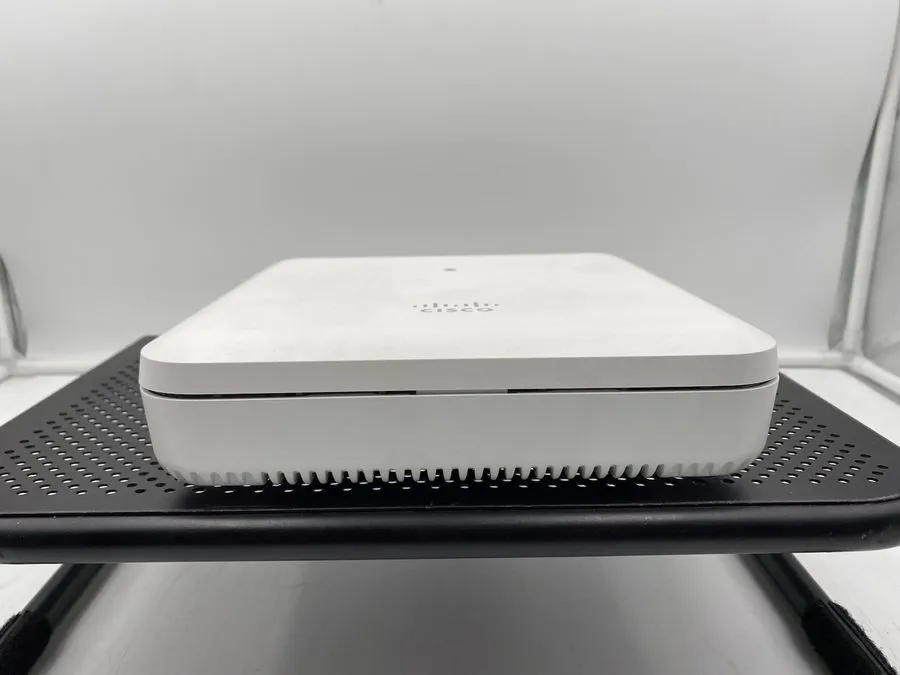 Точка доступа Wi-Fi Cisco AIR-AP1852I-B-K9 Aironet 1852i WiFi Access Point 802.1