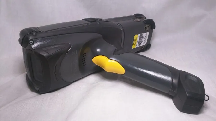 Сканер штрих-кода Symbol Motorola MC9090-GK0HJEFA6WR Wireless 2D Barcode Scanner