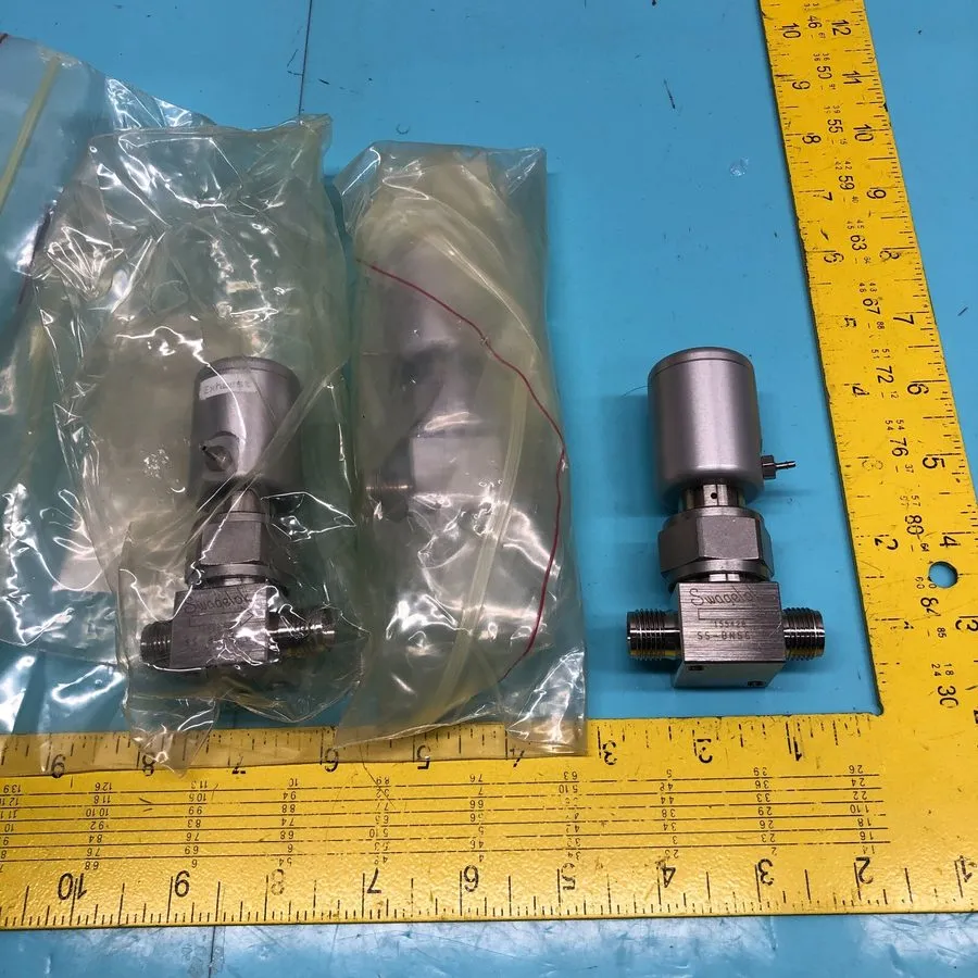 Клапан Swagelok SS-BNS6-C Bellows Valve 30 Day