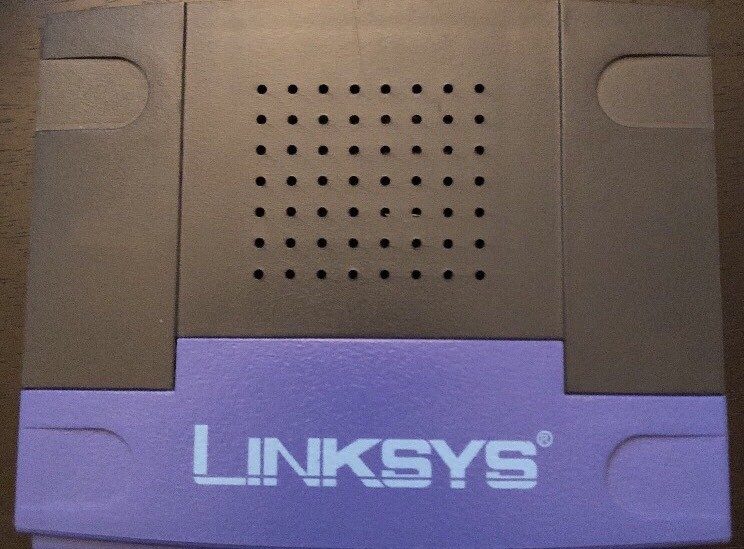 Коммутатор Cisco Linksys 10/100 5-Port Workgroup Switch Model: EZXS55W