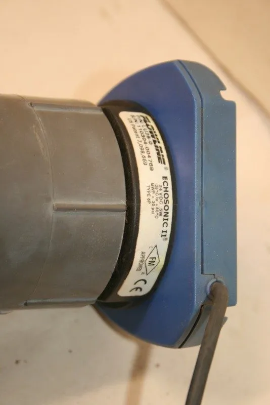 Ультразвуковой датчик Flowline EchoSonic II Ultrasonic Level Transmitter LU28-0 — фото лота 2