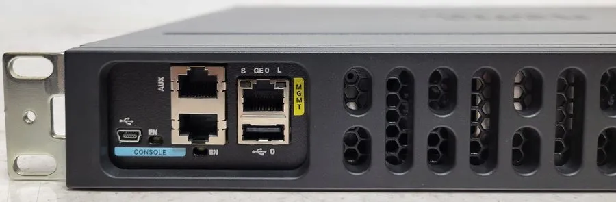 Коммутатор Cisco ISR 4331 Gigabit Router FoundationSuiteK9 1x PWR-4330-AC ISR433