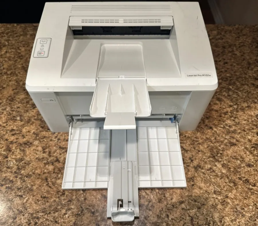 Лазерный принтер HP LaserJet Pro M102w Wireless Monochrome Laser Printer NO Tone