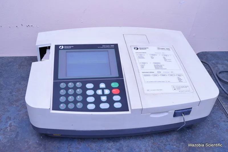 Спектрофотометр PHARMACIA BIOTECH ULTROSPEC 3000 UV/VISABLE SPECTROPHOTOMETER 80