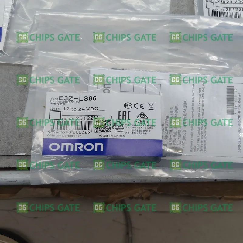 Фотоэлектрический датчик Omron E3Z-LS86 Photoelectric Sensor 20-200mm PNP Male M