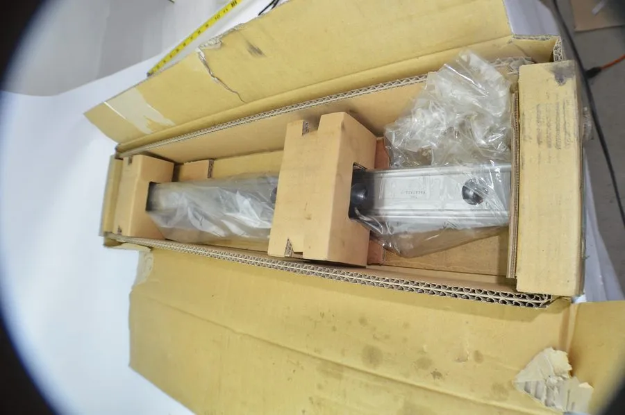 Линейная направляющая THK SNR55-0A070740 LINEAR BEARING RAIL YAL47479-1 KB SNR 5
