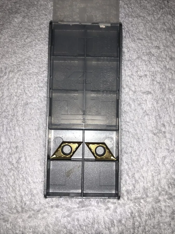 Режущий инструмент Iscar DCGT3-0 AS IC907 Carbide Turning Insert, 55� Diamond