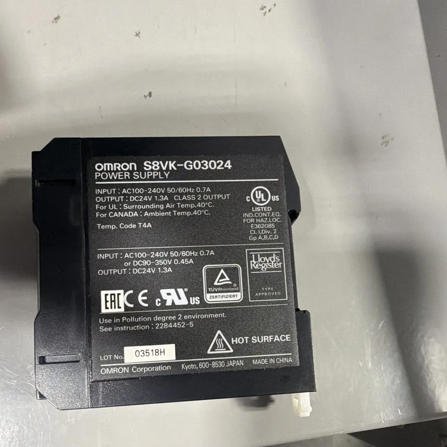 Блок питания Omron S8VK-G03024 DIN Rail Power Supply 24VDC 1.3A 30W 100-240VAC
