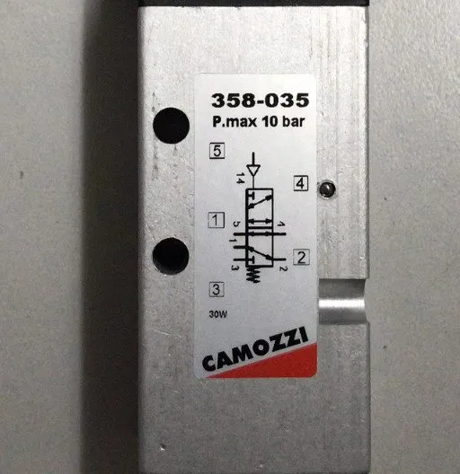 Пневмоклапан CAMOZZI 358-035 Pneumatic Control Valve
