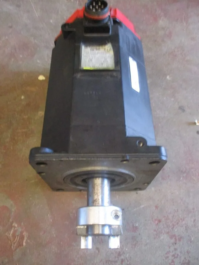 Серводвигатель FANUC AC SERVO MOTOR MODEL A22/3000, A06B-0148-B075#E000 4.4 KW 1
