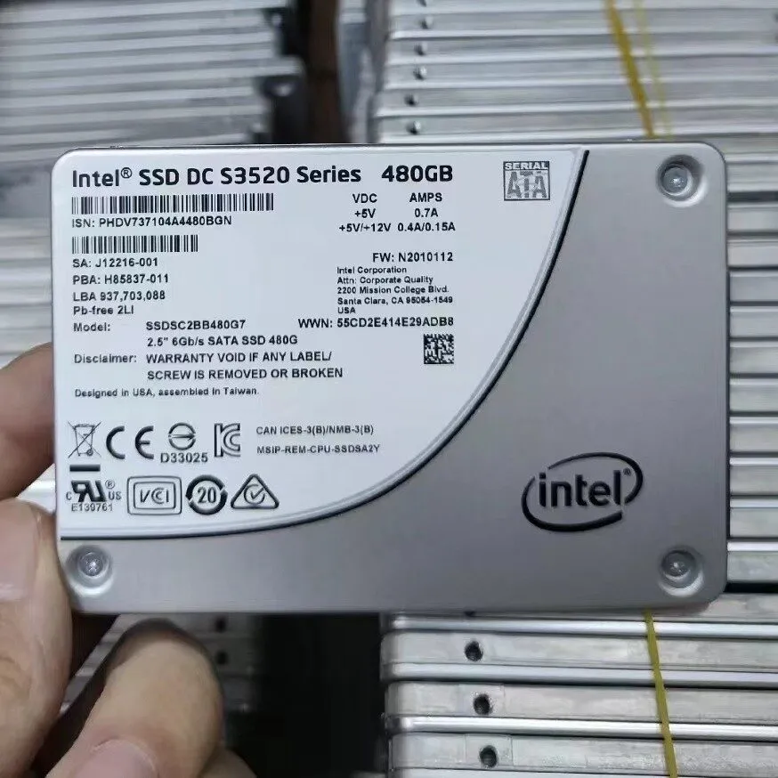 SSD-накопитель 480GB SATA III Intel DC S3520 SSDSC2BB480G7 3D NAND MLC SSD 2.5"