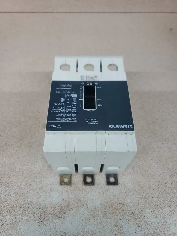 Автоматический выключатель Siemens NGB3B060 Molded Case Circuit Breaker 3 Pole 6