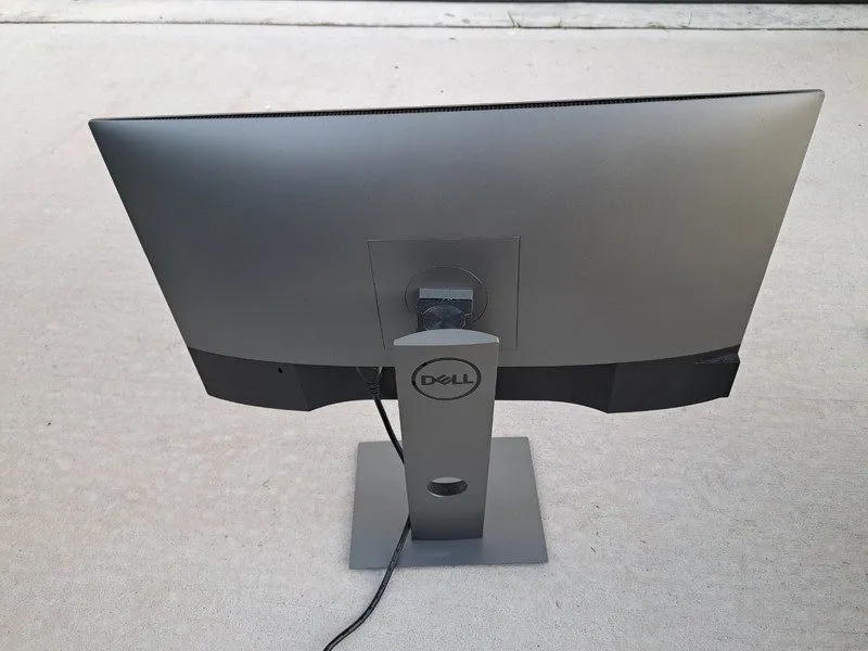 Монитор Dell UltraSharp U2419H 24-inch LCD Monitor HDMI DP 1920x1080 — фото лота 3