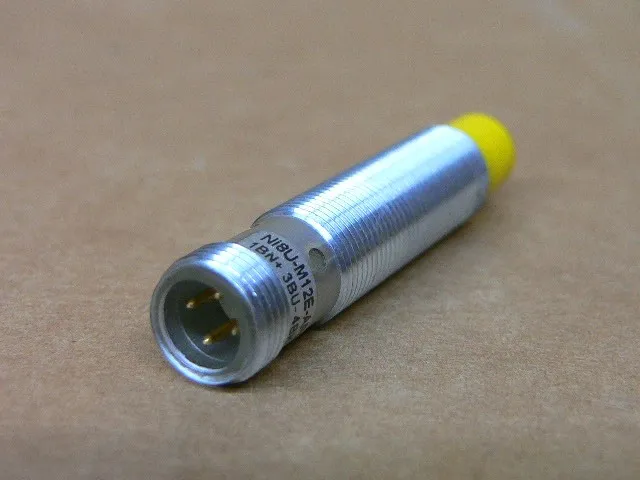 Датчик приближения TURCK Proximity Sensor Ni8U-M12E-AP6X-H1141 1644144
