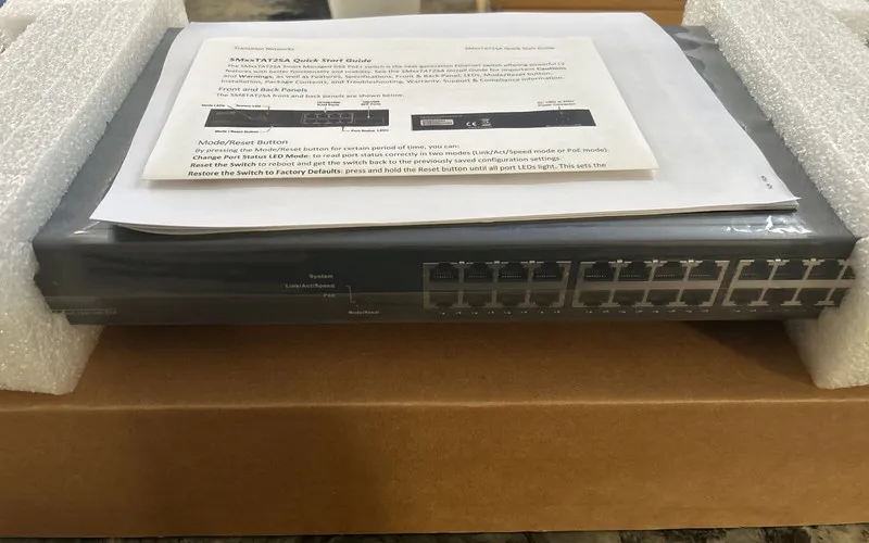 IIoT-устройство VERINT SM24TAT2SA-VT 24-Port Gigabit PoE+ & 2 SFP Port Managed S