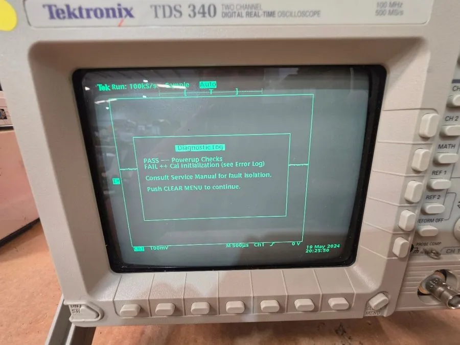 Осциллограф TEKTRONIX TDS340 Digital Oscilloscope 100MHz 2-ch 500 MS/s — фото лота 1