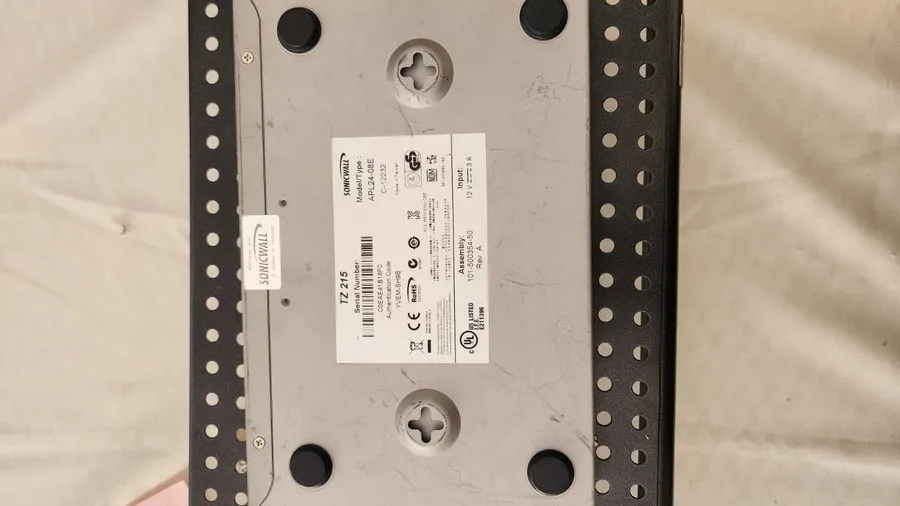 Межсетевой экран SonicWall TZ215 APL24-08E 7-Port Gigabit Firewall Security Appl — фото лота 2