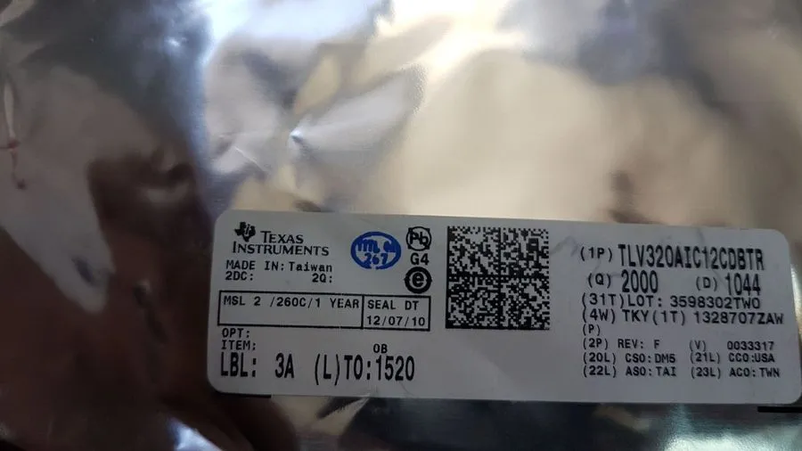 Микросхема 100 X TEXAS INSTRUMENTS TLV320AIC12CDBTR IC CODEC 1CH 16 BIT 3.3V 30T