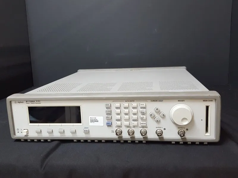 Тестер Agilent 81104A : 80 MHz Pulse-/ Pattern Generator, AS-IS