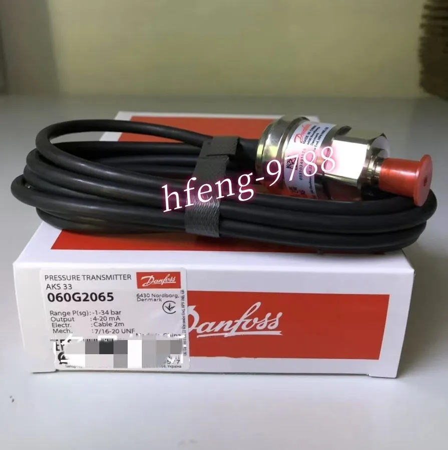 Датчик давления Danfoss AKS33 060G2065 pressure transmitter