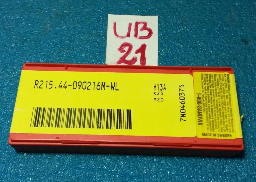 Режущий инструмент SANDVIK R215.44-090216M-WL H13A INSERT