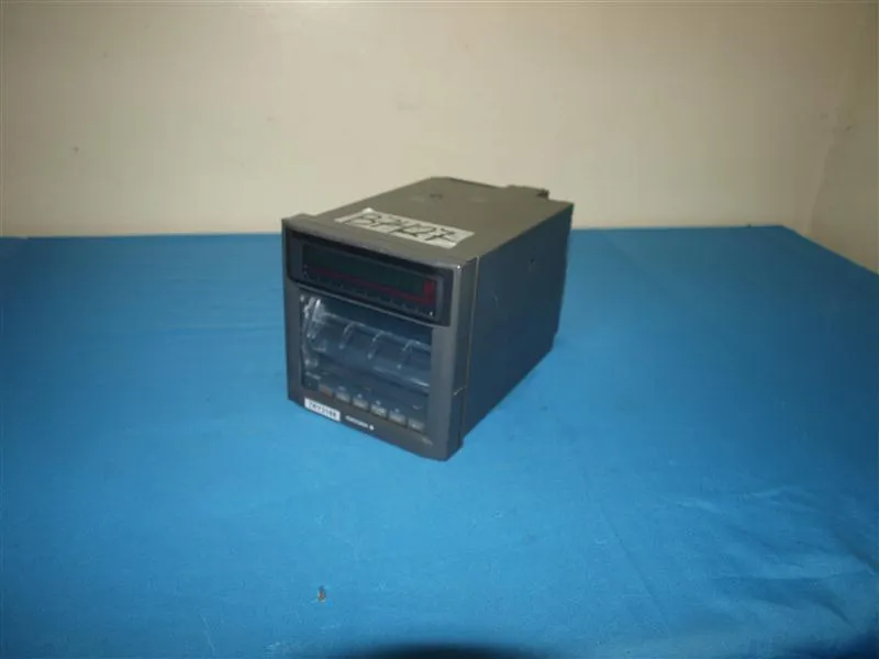 Датчик температуры Yokogawa 436000 UR1000 Temperature Chart Recorder 5E-38
