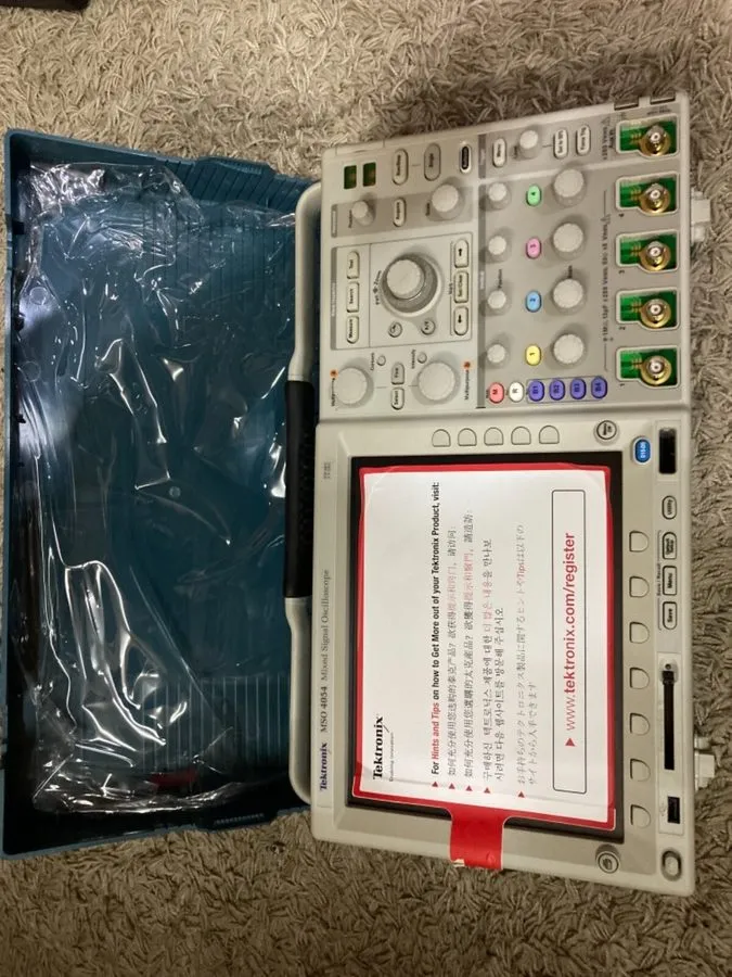 Осциллограф Tektronix MSO4054 Oscilloscope 500MHz 2.5GS/s&lhy