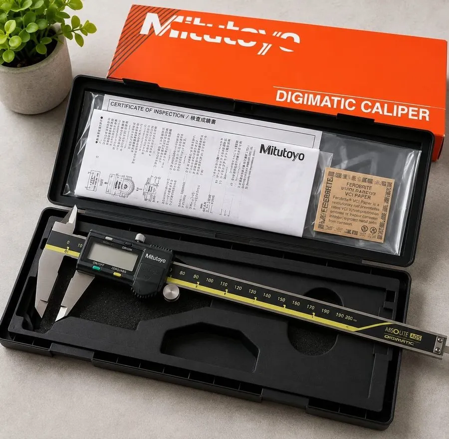 Штангенциркуль 500-197-30 Mitutoyo 200mm/0-8" Absolute Digital Digimatic Vernier