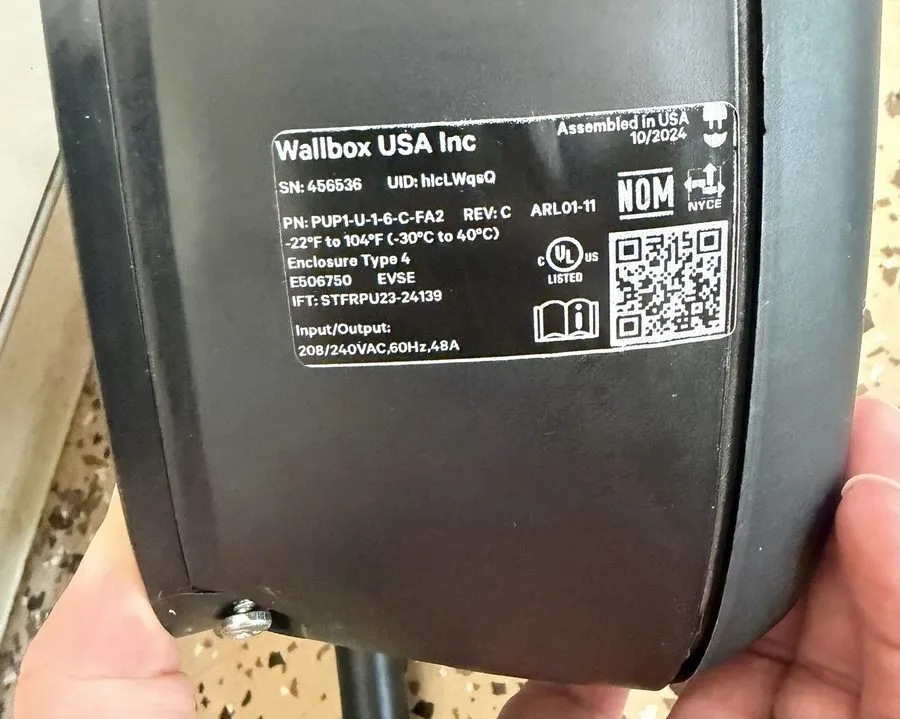 Аккумулятор Mopar Free2move Charge In-Home Ev Charger Level 2 48 Amp 82219155AC