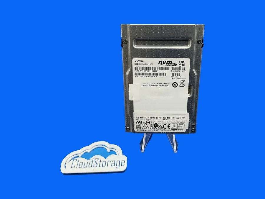 SSD-накопитель KCM6XRUL15T3 KIOXIA CM6-R 15.36TB NVMe PCIe 4.0 x4 U.3 2.5in SSD 