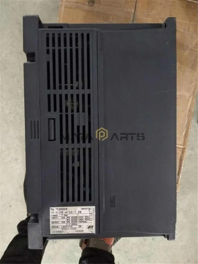 Частотный преобразователь Mitsubishi FR-A720-7.5K 220V 7.5KW inverter