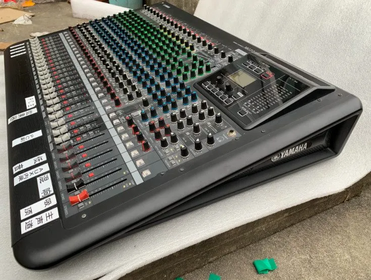 Микшерный пульт YAMAHA MGP24X Series 24Channel Premium Mixing Console Analog Mix