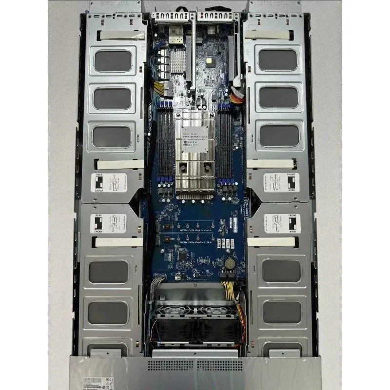 Сервер Gigabyte G292-Z20 2U 8x GPU Server 8x2.5"