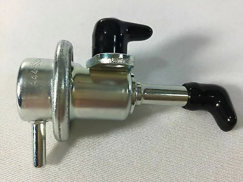 Трубопроводная арматура NISSAN FUEL PRESSURE REGULATOR S14 200SX1994/04-1999/12