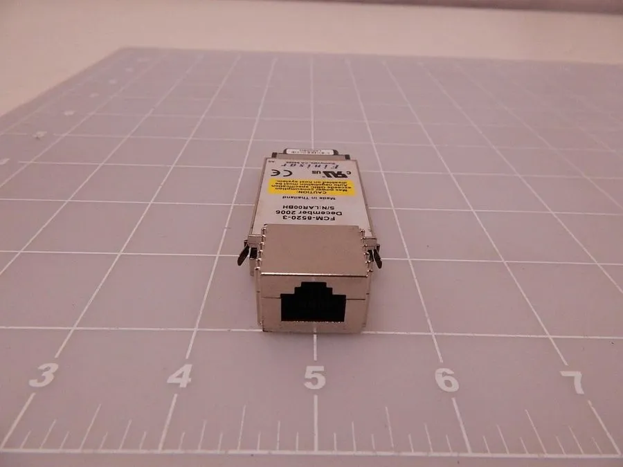 Трансивер FINISAR FCM-8520-3 1000 BASE-T GBIC TRANSCEIVER T81035
