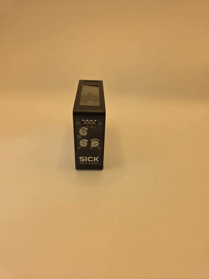 Фотоэлектрический датчик SICK WTT280L-2P2536 PowerProx Photoelectric Sensor 6048 — фото лота 1