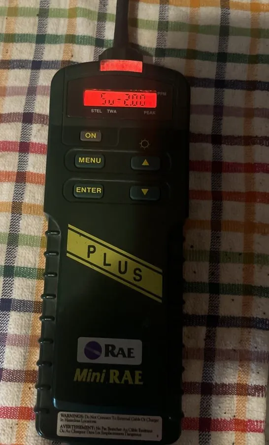 Газоанализатор RAE SYSTEMS INC, RAE MINI RAE, PHOTOIONIZATION GAS DETECTOR PLUS, — фото лота 1