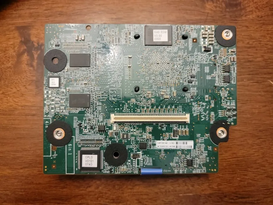 Контроллер HP 749796-001 Smart Array 2GB Cache 2-Port SAS-3 SATA-3 RAID Controll — фото лота 1