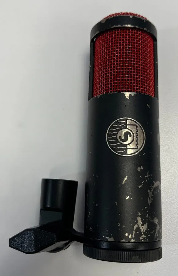 Микрофон Shure KSM313 Dual-Voice Ribbon Microphone