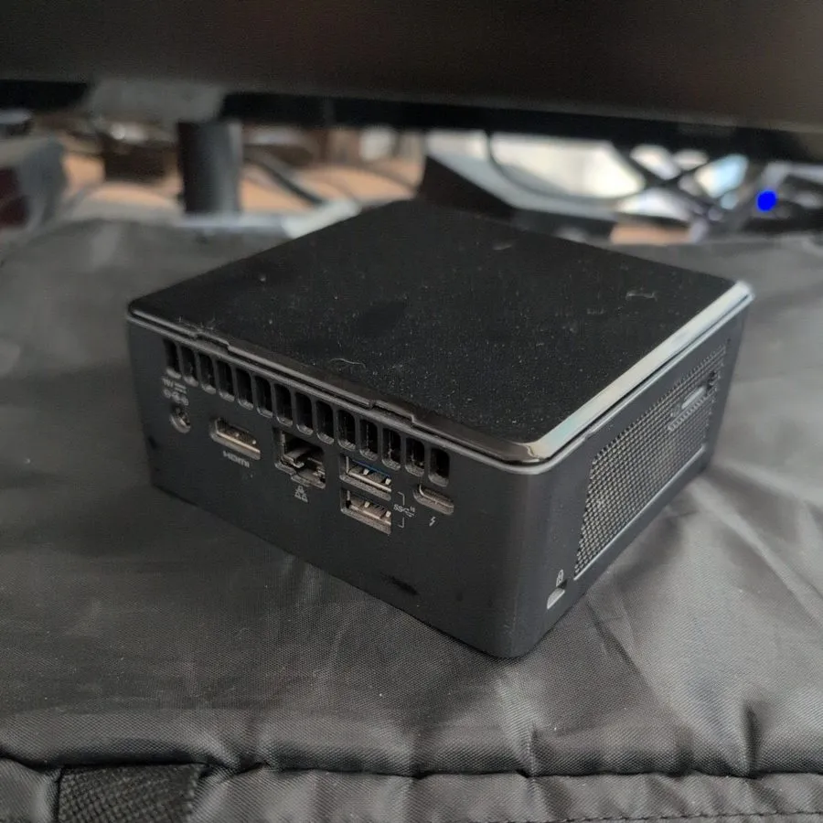 Оргтехника Intel NUC 8i7BEH2 — фото лота 2