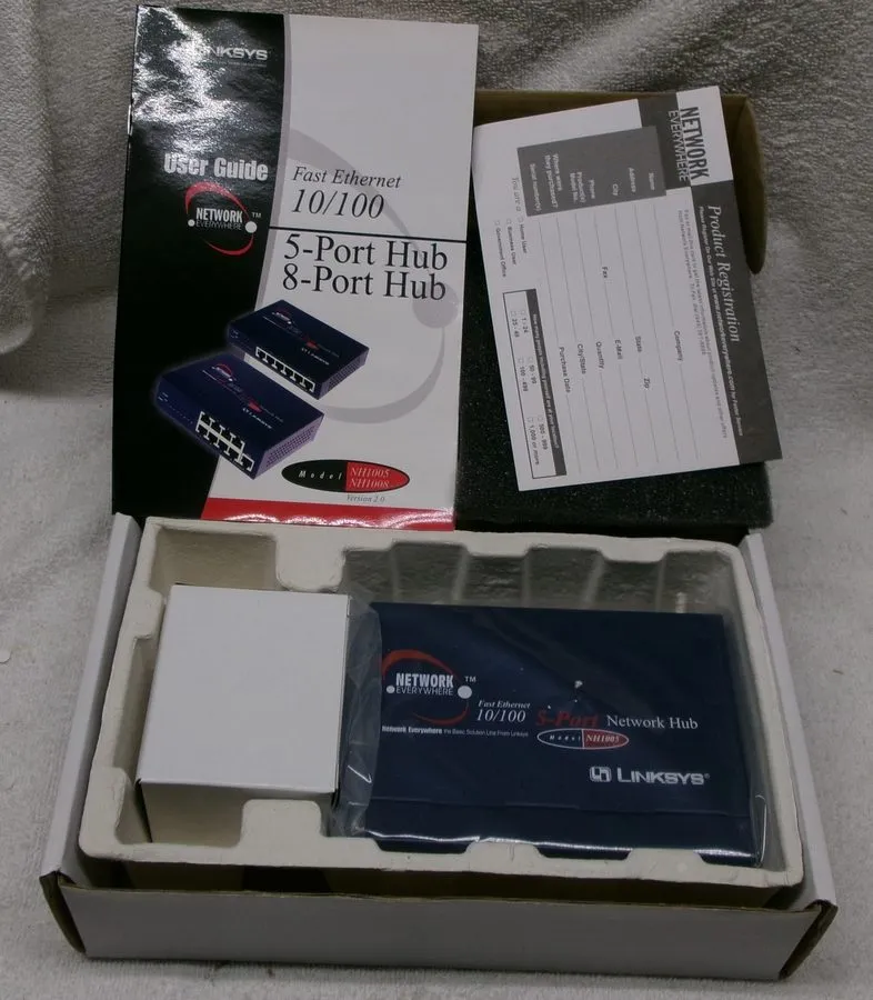 Коммутатор Older LINKSYS 5-PORT HUB Model Nbr NH1005 UNUSED in the
